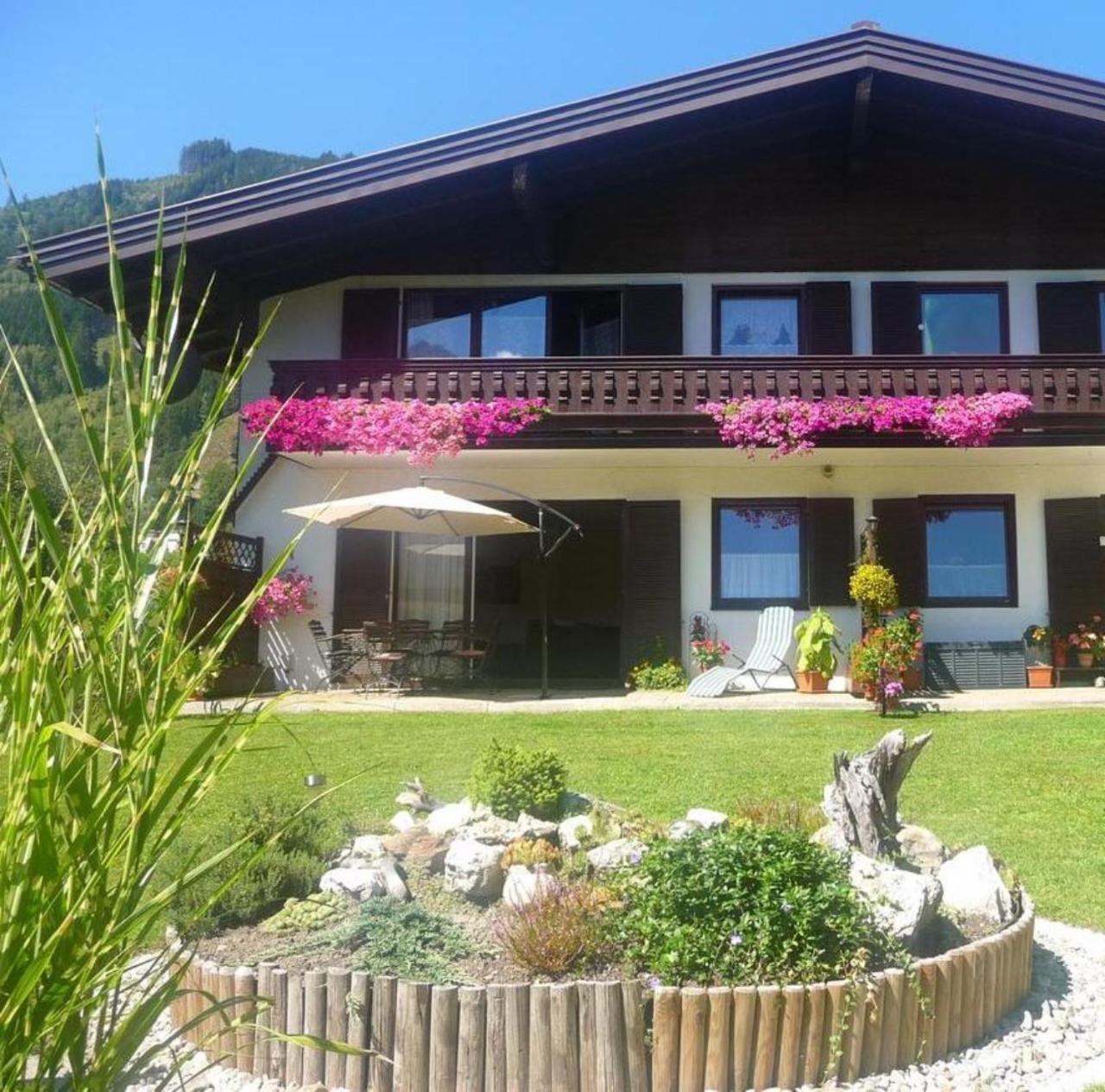 Apartment-Alpenfantasie Zell am See Bagian luar foto